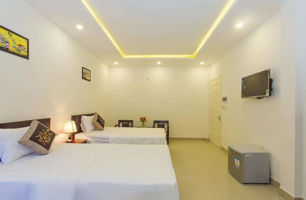 Pebble Homestay Hoi An